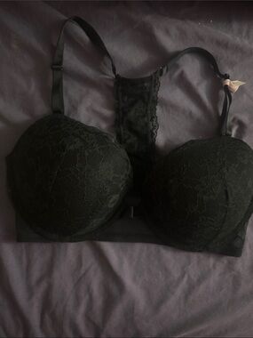 Victorias Secret brawl